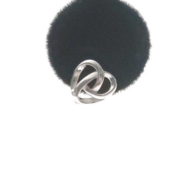 Sterling Silver Celtic Heart Studs - Picture 3 of 4